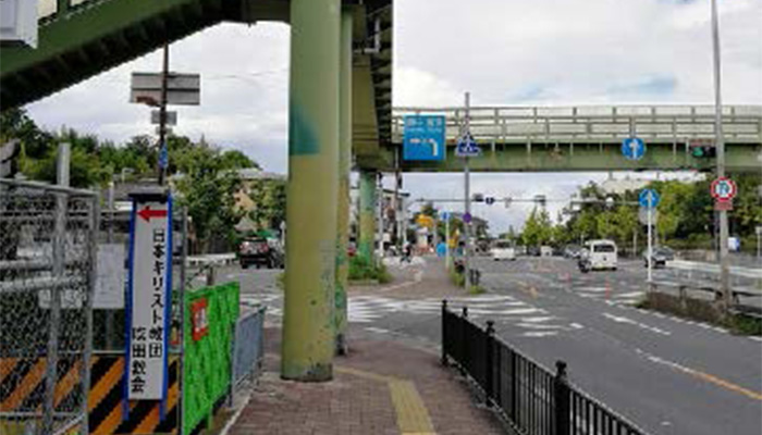 駅からの道のり